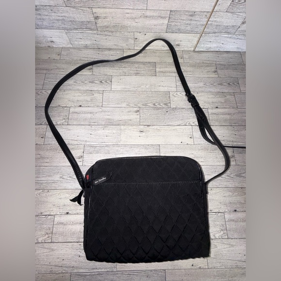 Vera Bradley Crossbody Bag Black Quilted Fabric Adjustable leather Strap - Picture 5 of 9